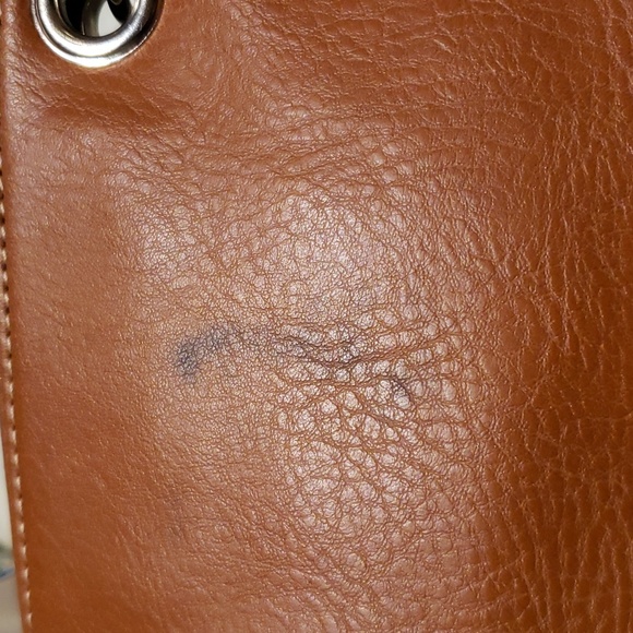 XOXO Brown Wristlet - Picture 10 of 11